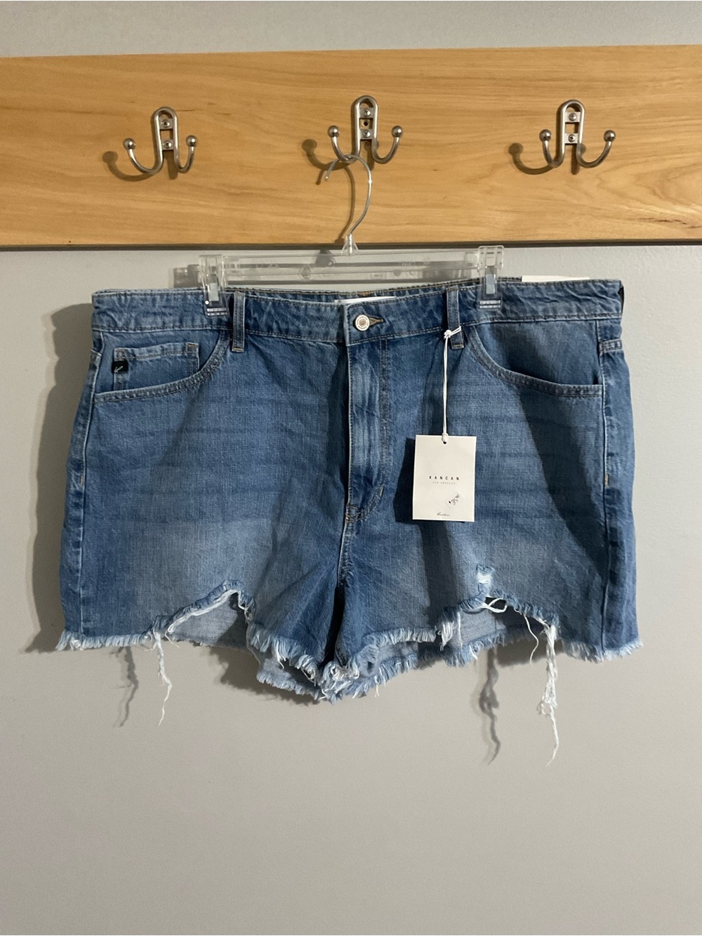 NWT KanCan Light Blue Distressed Frayed Hem Denim Shorts Size 3XL